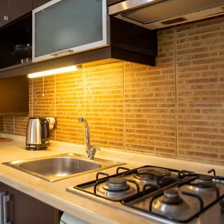 Apartment Pleasant And Central Flat With Balcony In Alsancak Izmir